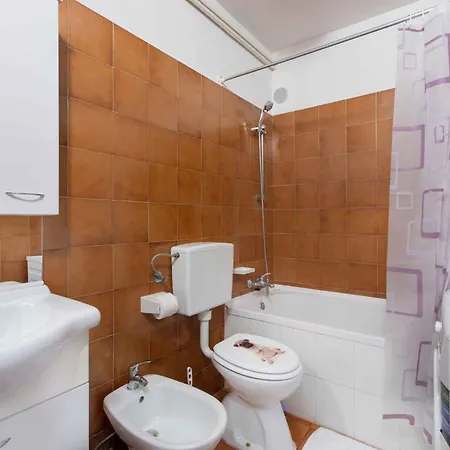 Apartment In - Insel Krk 54380 Punat